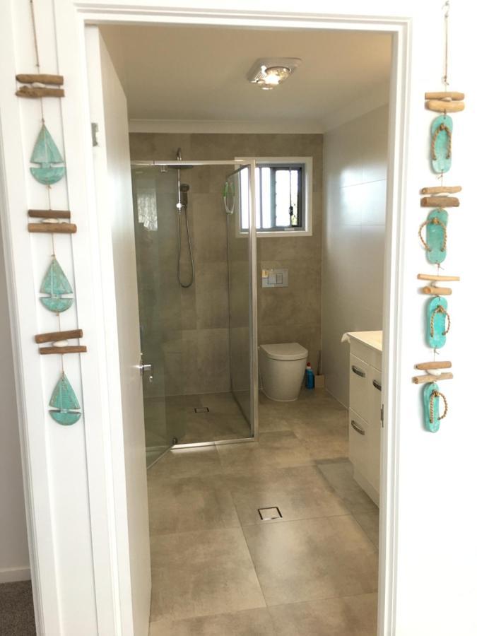2Bd Family Or Couple Guesthouse Upstairs Near Turf Club, Hota In Bundall Gold Coast Zewnętrze zdjęcie